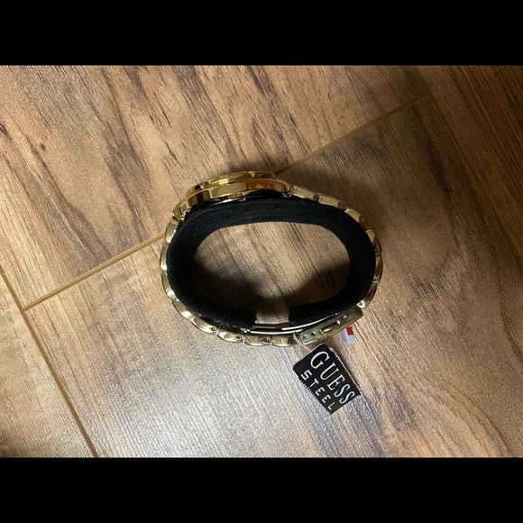 Gold Guess Watch - Picture 3 of 5